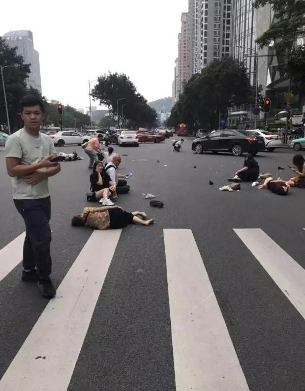 車禍致13人受傷
