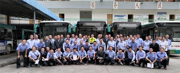 賽為安全為昆明公交二公司提供防御性駕駛培訓(xùn)服務(wù)