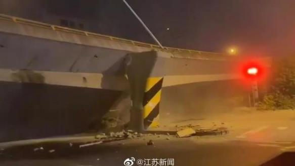 大貨車防御性駕駛第一步，嚴禁超載