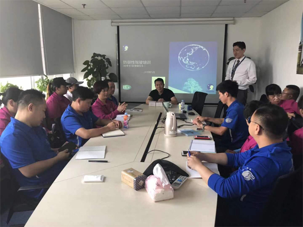 賽為安科技應邀為達能飲料浙江辦事處做防御性駕駛培訓（一）