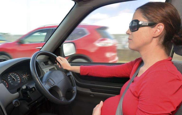 孕婦開車到底該不該系安全帶