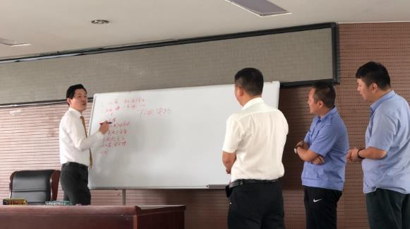 什么是防御性駕駛？